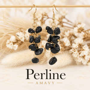 Boucles d’oreilles Perline en onyx noir et acier inoxydable sur fond ivoire